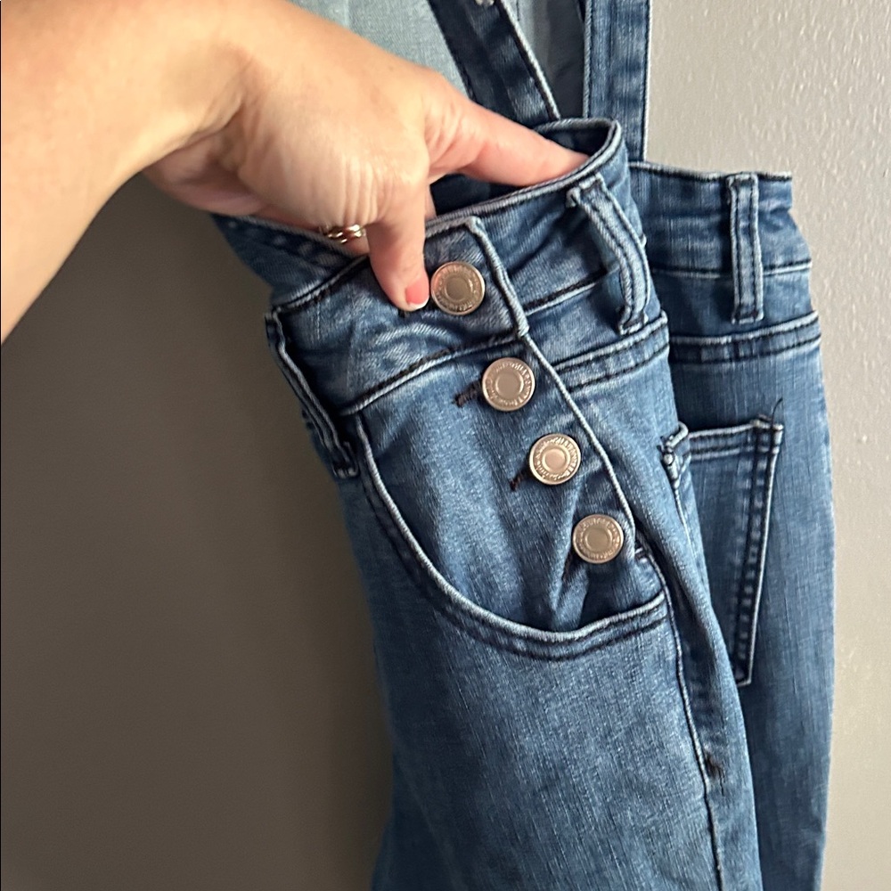 Blue Denim Overalls with Classic Indigo Wash - Picture 4 of 4
